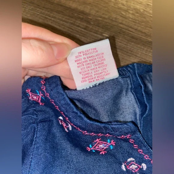 4T Top - Picture 4 of 5